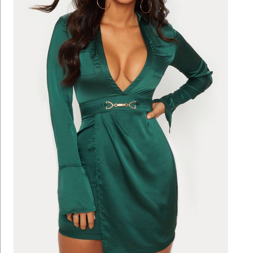 PRETTY LITTLE THING MINI DRESS